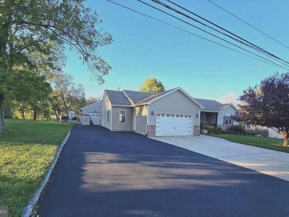 1700 Colonial Drive, Feasterville Trevose PA 19053