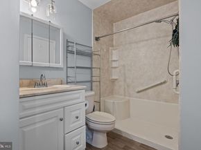 45 Brookside Court 45, Horsham PA 19044