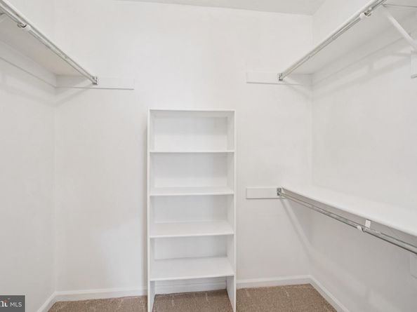 2203 Hunters Run Drive, Reston VA 20191