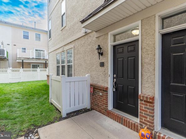 3217 Davinci Drive, Philadelphia PA 19145
