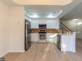 3217 Davinci Drive, Philadelphia PA 19145