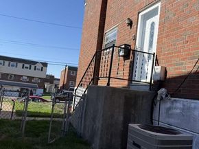 2751 Tolbut Street, Philadelphia PA 19152