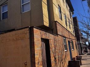 1055 Daly Street, Philadelphia PA 19148