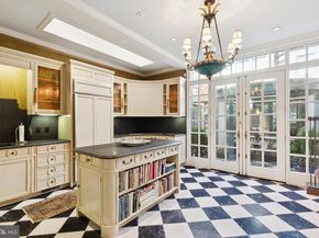 1811 Delancey Place, Philadelphia PA 19103