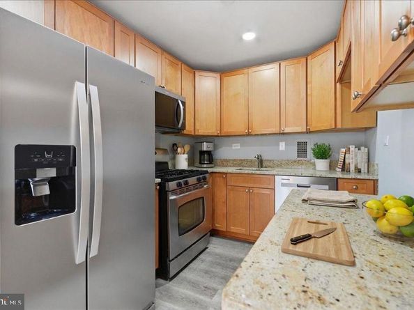 5801 Quantrell Avenue 410, Alexandria VA 22312