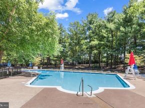 3101 S Manchester Street 906, Falls Church VA 22044