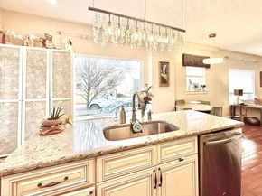 165 W Thompson Street, Philadelphia PA 19122