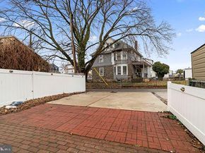 409 S Springfield Road, Clifton Heights PA 19018