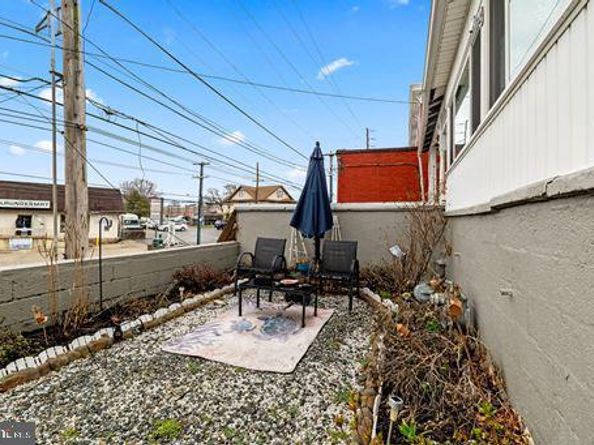 409 S Springfield Road, Clifton Heights PA 19018