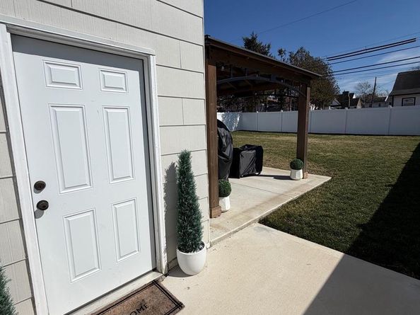 1427 Saint Charles Place, Abington PA 19001