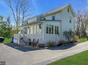 936 Big Oak Road, Yardley PA 19067