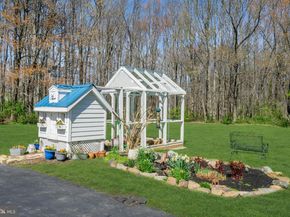 936 Big Oak Road, Yardley PA 19067