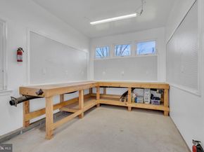 936 Big Oak Road, Yardley PA 19067