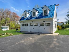 936 Big Oak Road, Yardley PA 19067
