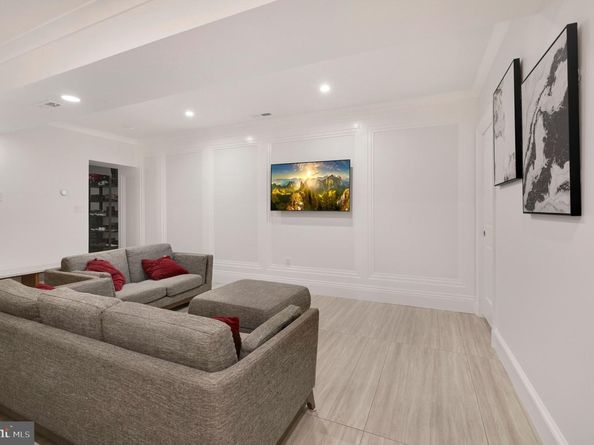 729 Kenyon Street NW, Washington DC 20010