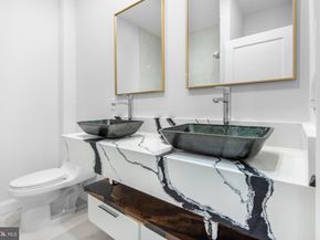 268 Dupont Street, Philadelphia PA 19128