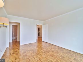 2475 Virginia Avenue NW PH930, Washington DC 20037