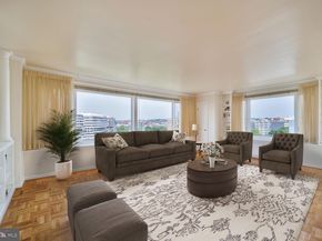 2475 Virginia Avenue NW PH930, Washington DC 20037