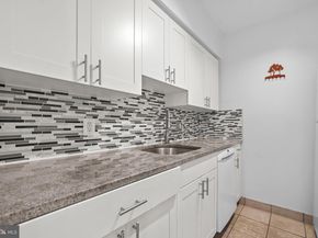 1449 A Street NE D, Washington DC 20002