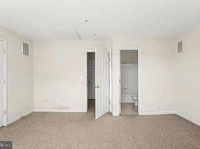 100 Meadows Lane, Alexandria VA 22304
