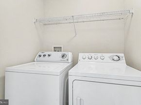 100 Meadows Lane, Alexandria VA 22304