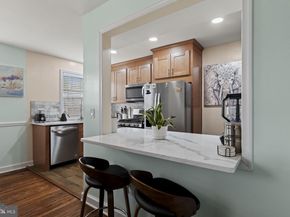 1204 Cobbs St, Drexel Hill PA 19026