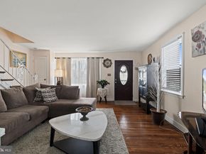1204 Cobbs St, Drexel Hill PA 19026