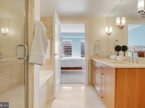 1111 19TH Street N 2007, Arlington VA 22209