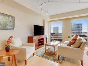 1111 19TH Street N 2007, Arlington VA 22209