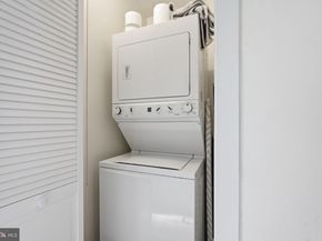 3233 Martha Custis Drive, Alexandria VA 22302