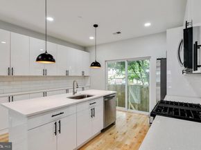 1320 S 31st Street, Philadelphia PA 19146