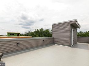 1320 S 31st Street, Philadelphia PA 19146