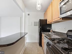 1260 21st Street NW 314, Washington DC 20036