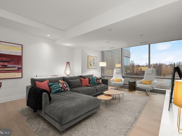 2501 M Street NW 311, Washington DC 20037