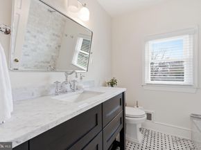 6060 N 9TH Street N, Arlington VA 22205