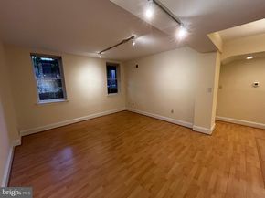 1835 NW 16TH Street NW 1, Washington DC 20009