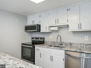 1032 Margate Court, Sterling VA 20164