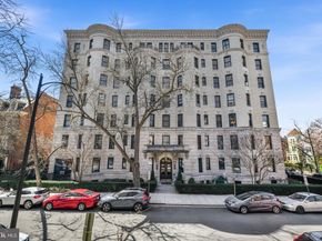 2220 20TH Street NW 33, Washington DC 20009