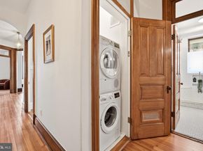 2220 20TH Street NW 33, Washington DC 20009