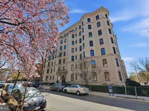 2220 20TH Street NW 33, Washington DC 20009