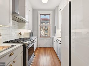 2220 20TH Street NW 33, Washington DC 20009