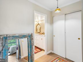 1808 Old Meadow Road 906, Mclean VA 22102