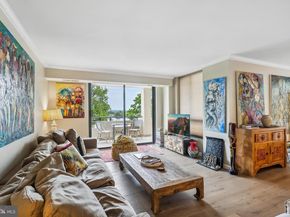 1808 Old Meadow Road 906, Mclean VA 22102