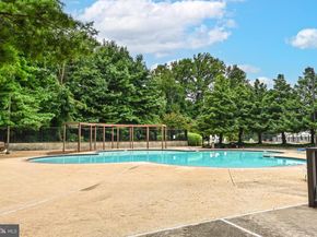 1808 Old Meadow Road 906, Mclean VA 22102