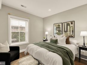 1018 13TH Street SE 2, Washington DC 20003