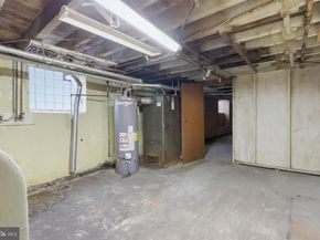 537 Robbins Street, Philadelphia PA 19111
