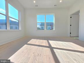 2106 Tysons Ridgeline Road, Falls Church VA 22043