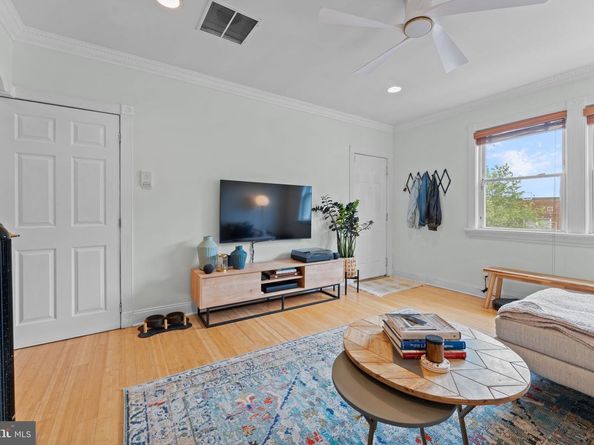 1219 Holbrook Terrace NE 3, Washington DC 20002