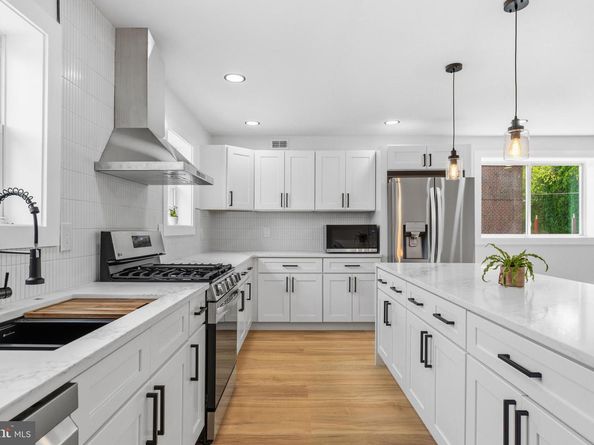 11110 Ridgeway Street, Philadelphia PA 19116