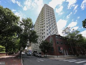 604 S Washington Square 306, Philadelphia PA 19106